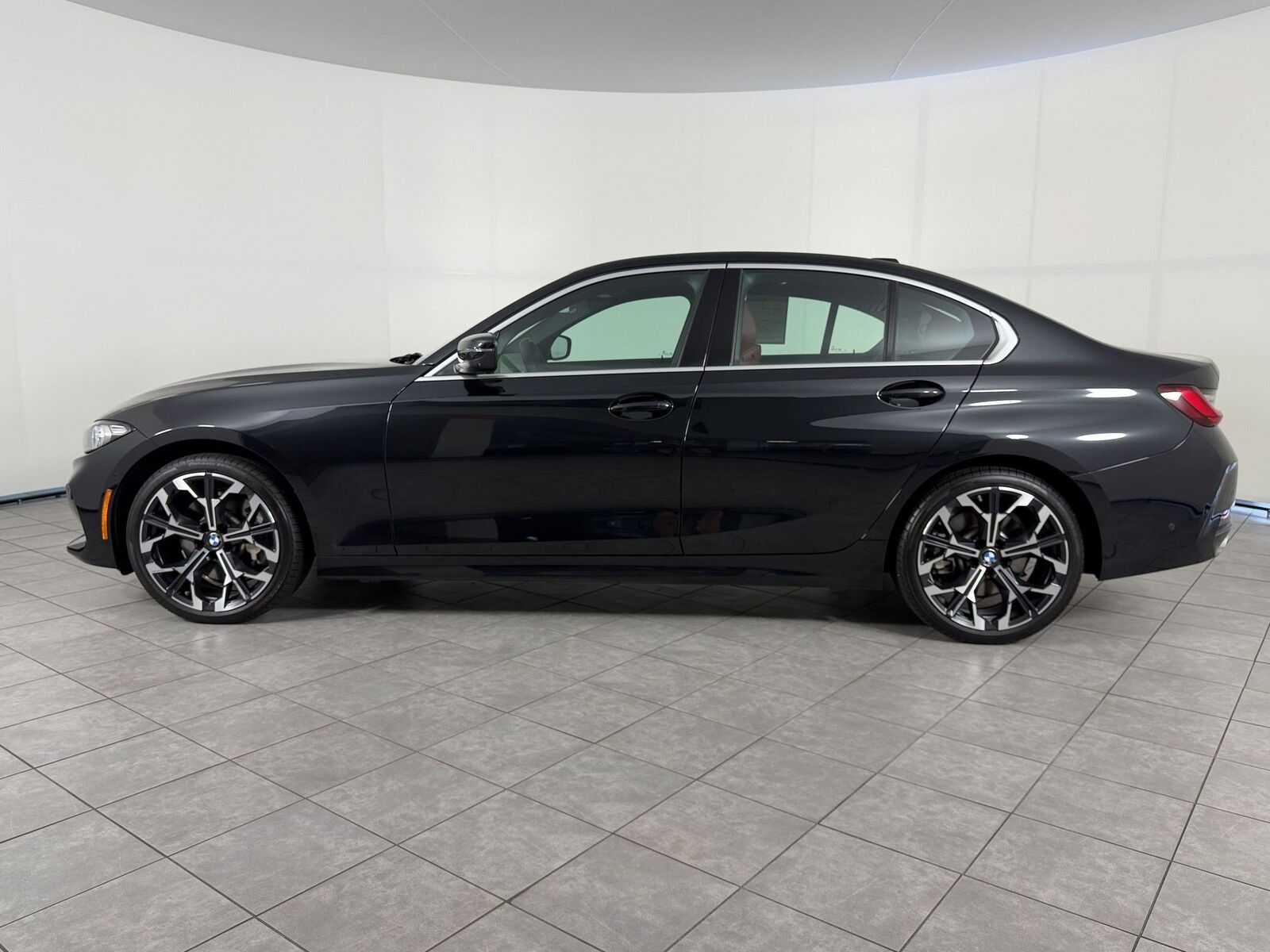 2026 BMW 330i