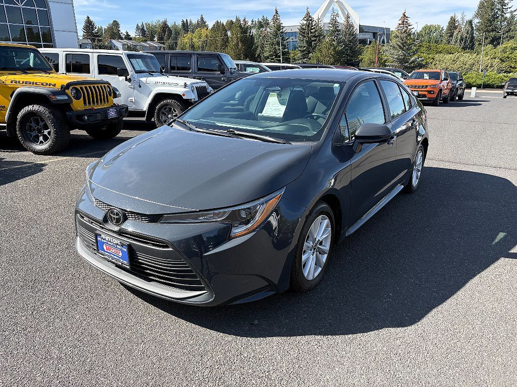 2024 TOYOTA Corolla