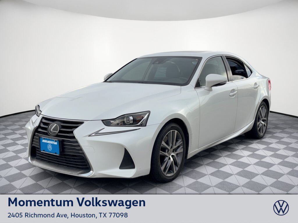 2020 LEXUS IS