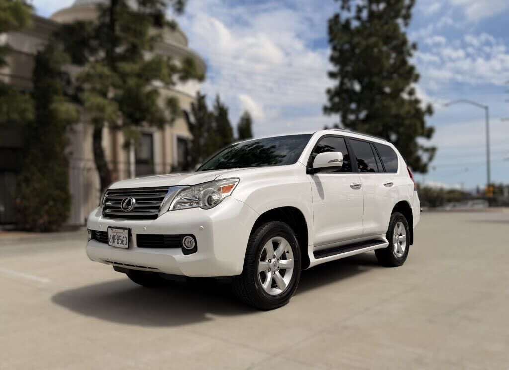 2011 LEXUS GX