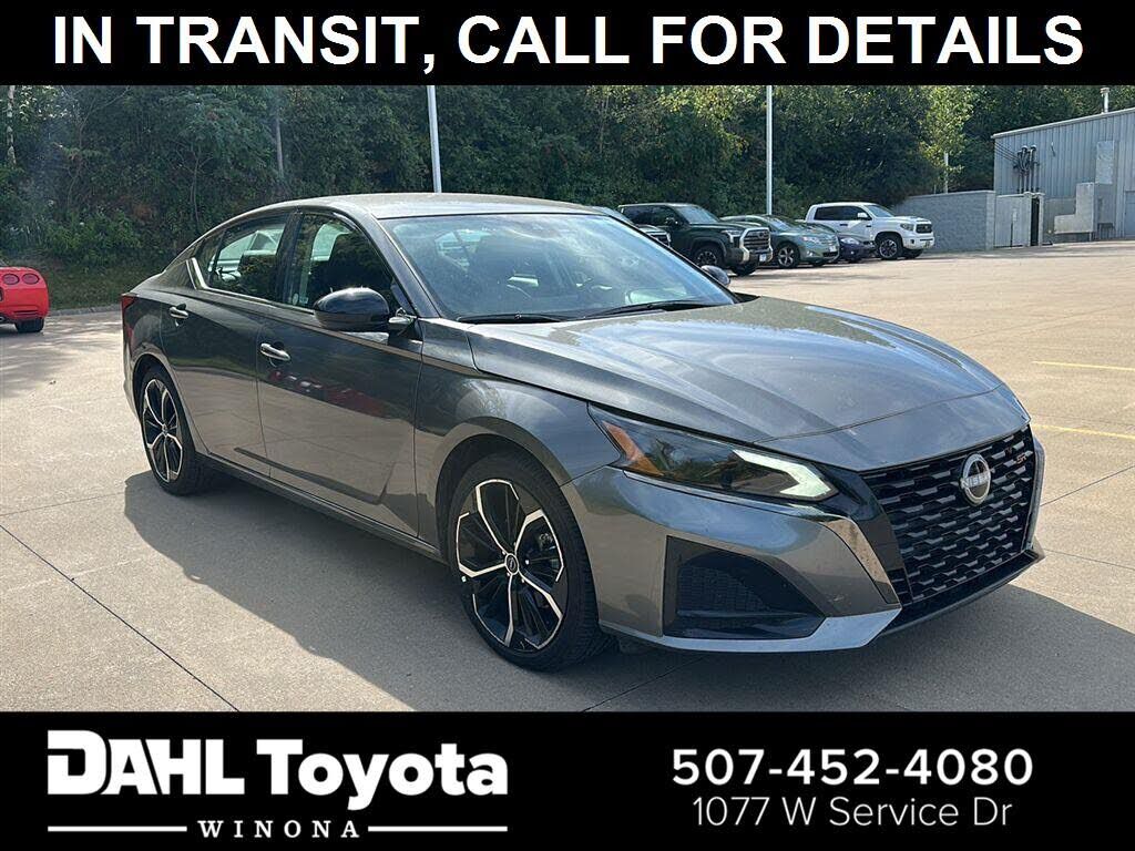 2025 NISSAN Altima