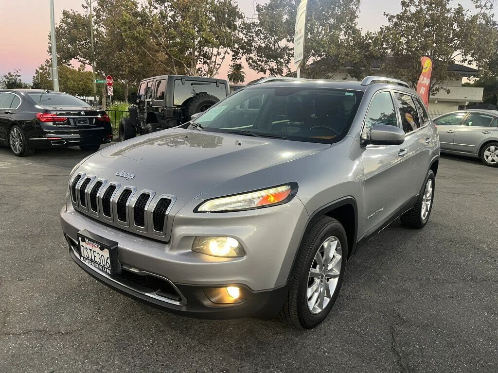 2016 JEEP Cherokee