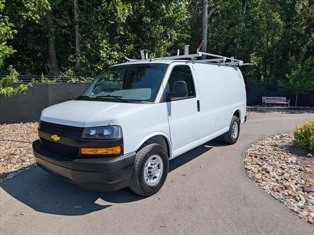 2021 CHEVROLET Express