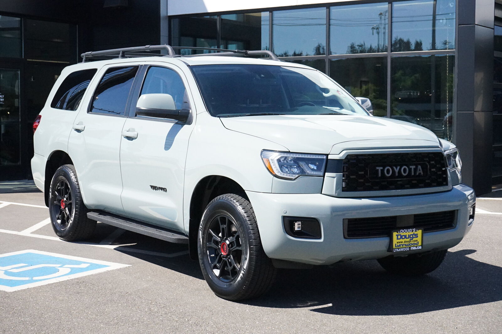 2021 TOYOTA Sequoia
