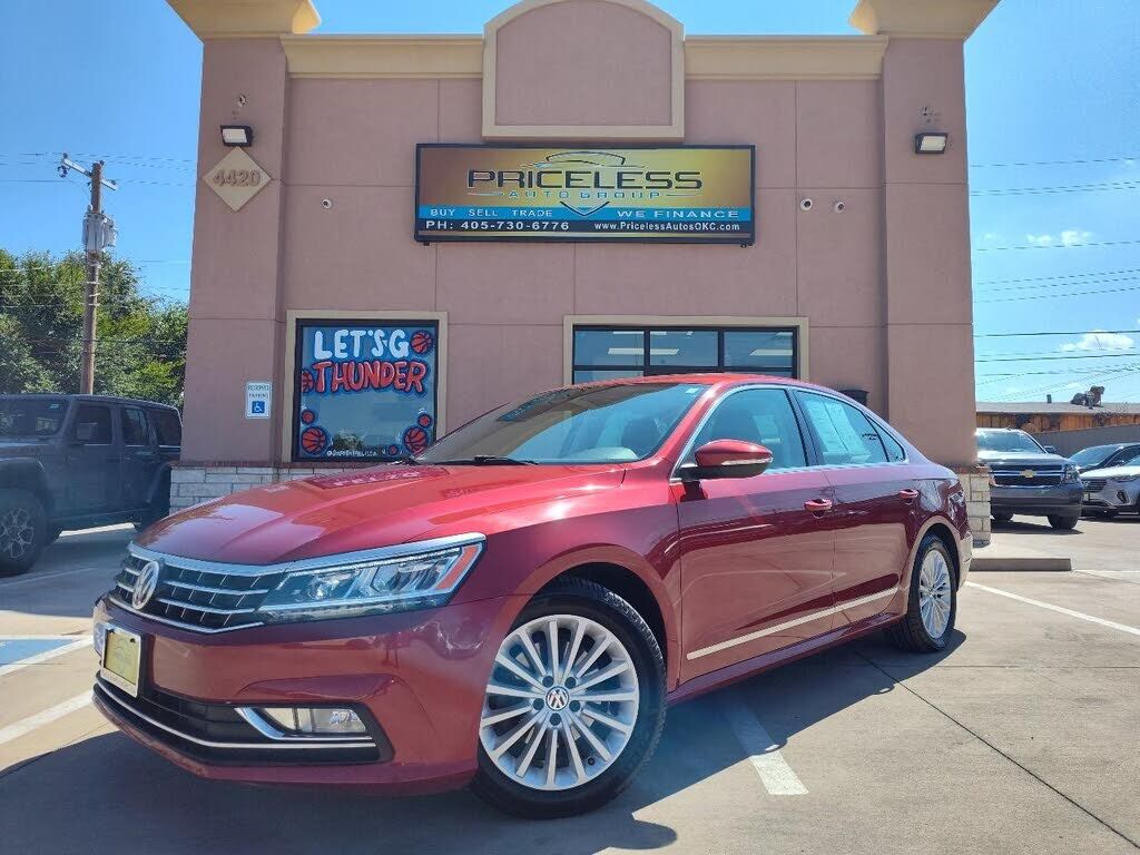 2016 VOLKSWAGEN Passat