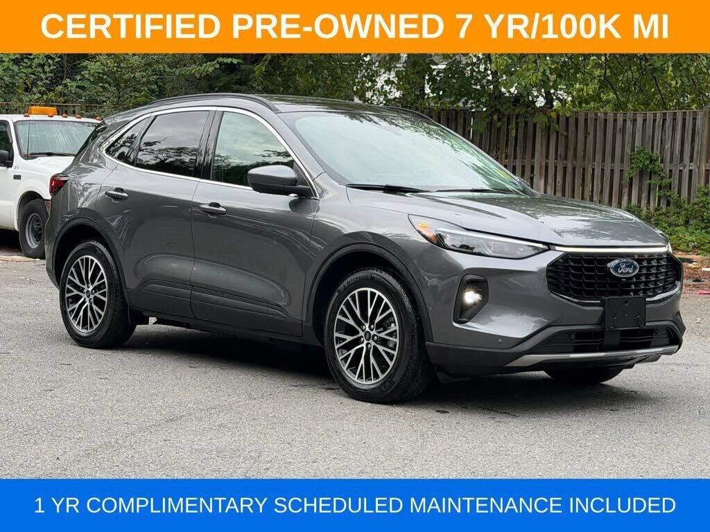 2023 FORD Escape