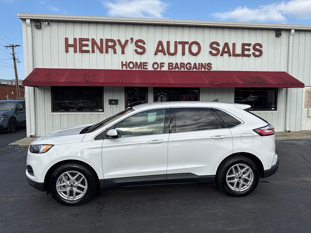 2023 FORD Edge