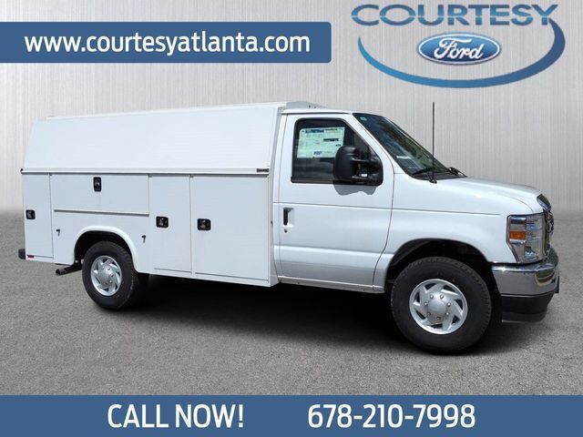 2026 FORD E-350