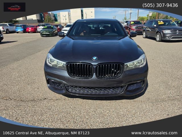 2016 BMW 740i