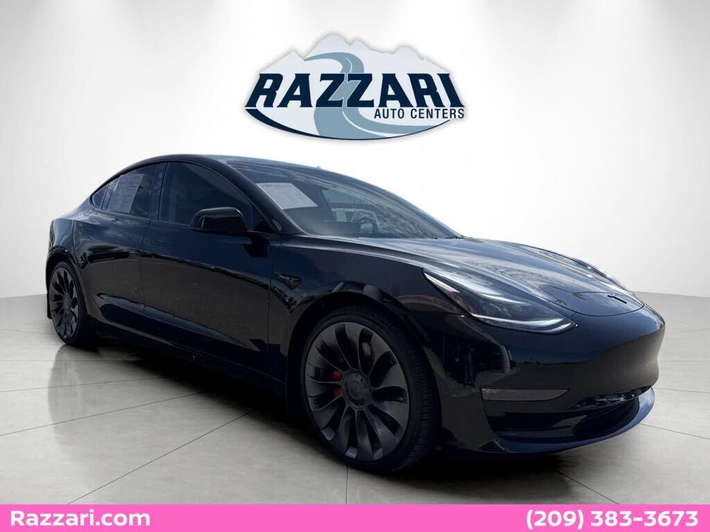 2023 TESLA Model 3
