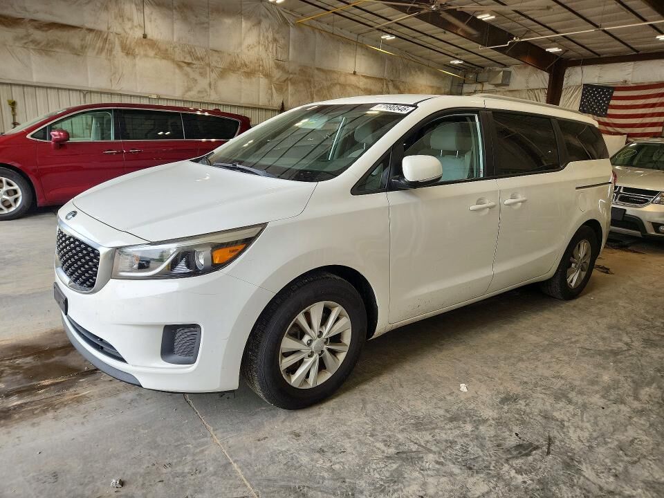 2016 KIA Sedona