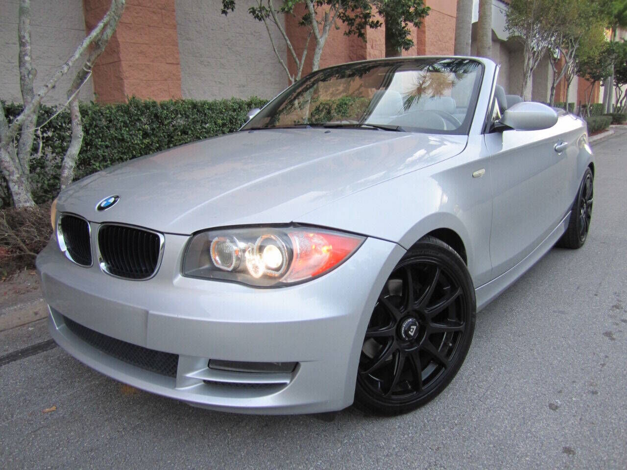 2009 BMW 1 Series