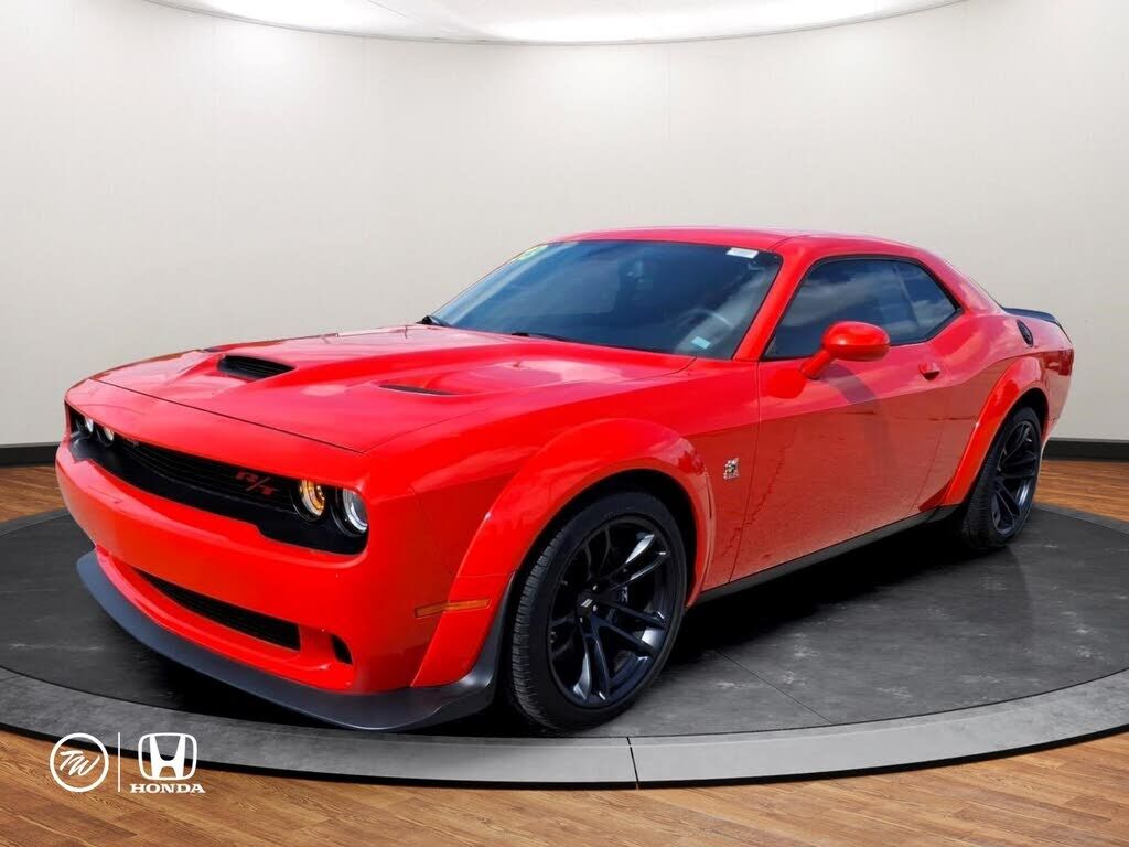 2023 DODGE Challenger