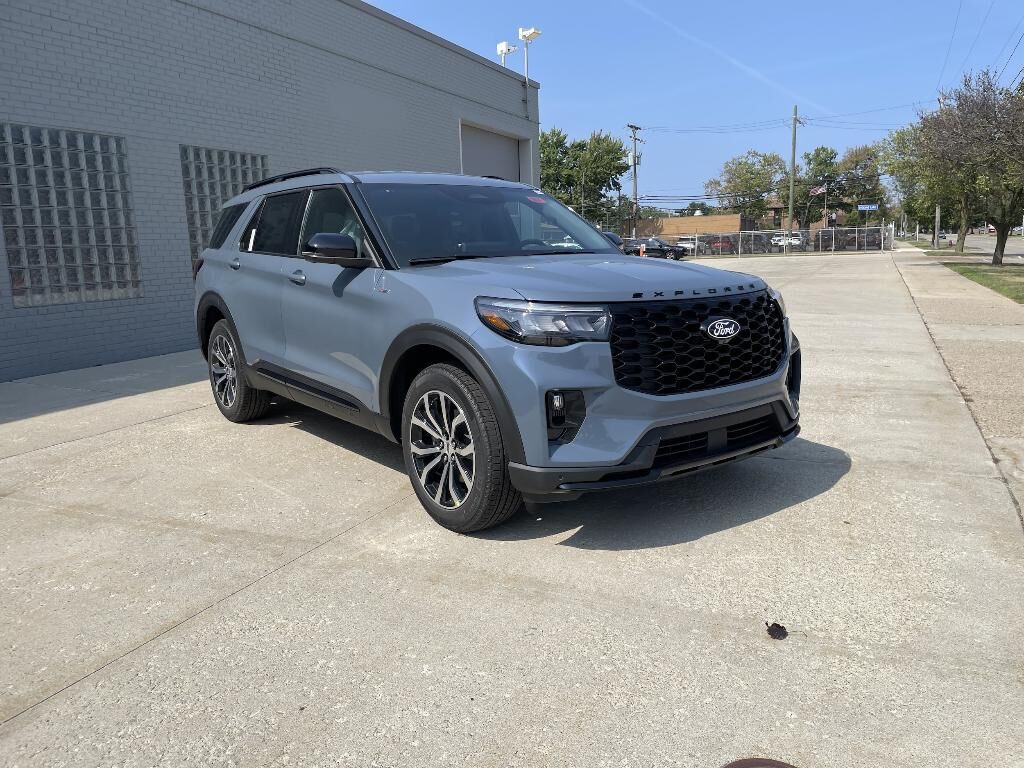 2027 FORD Explorer