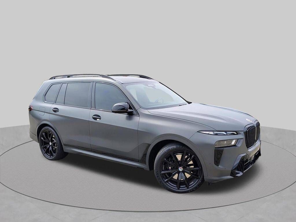 2023 BMW X7