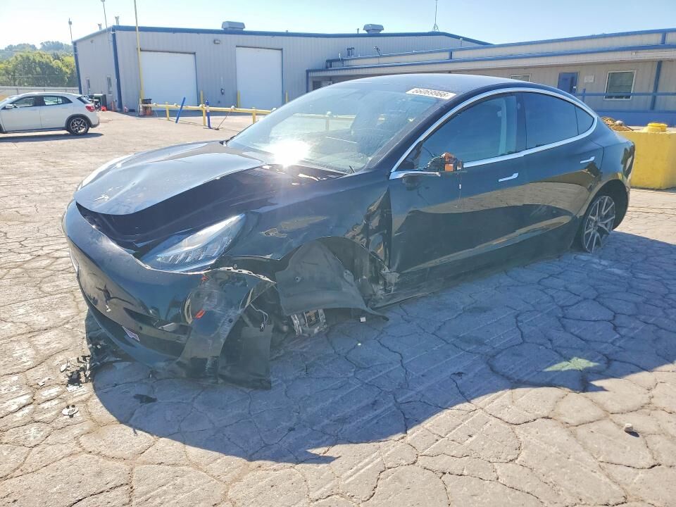 2019 TESLA Model 3