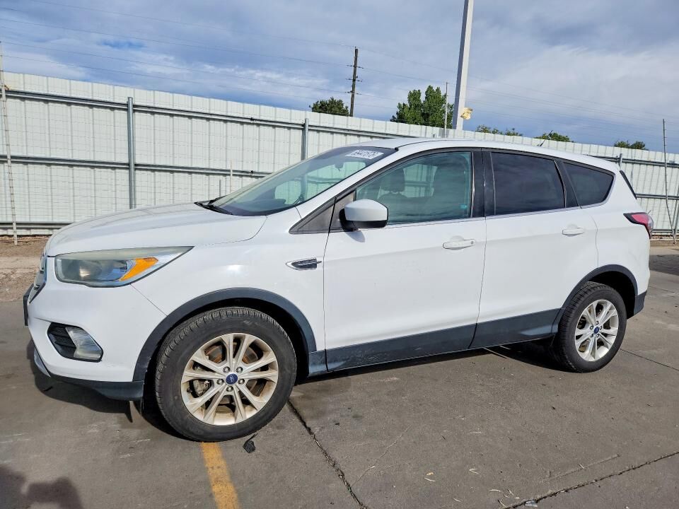 2017 FORD Escape