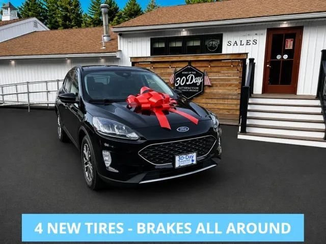 2020 FORD Escape