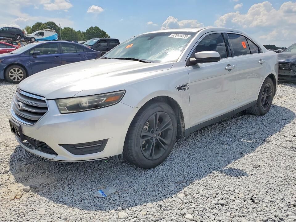2015 FORD Taurus