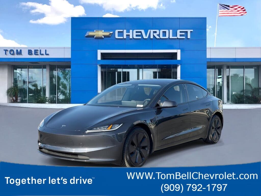 2024 TESLA Model 3