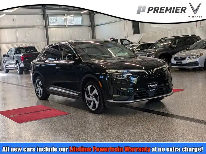 2027 VINFAST VF 8