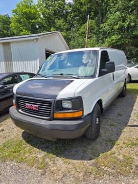 2011 GMC Savana