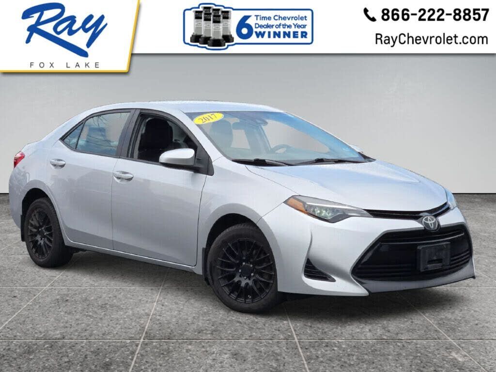 2017 TOYOTA Corolla