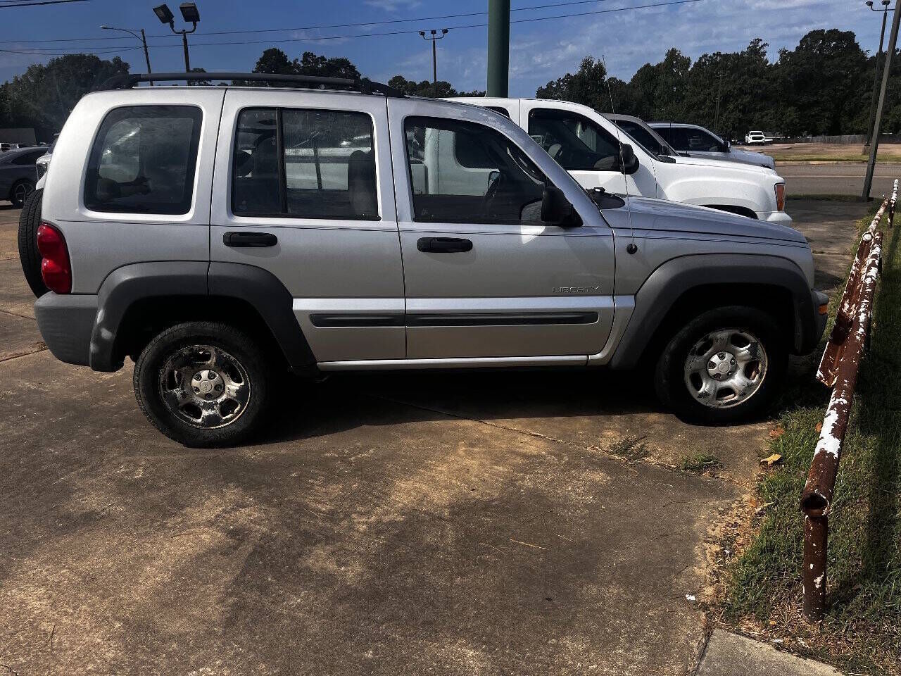 2004 JEEP Liberty