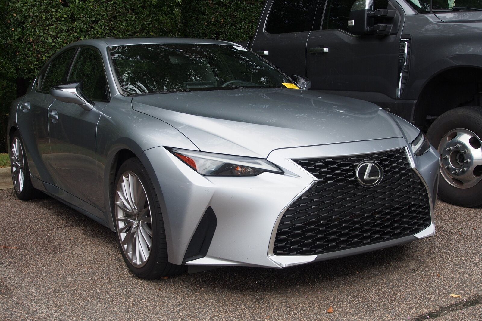 2022 Lexus IS