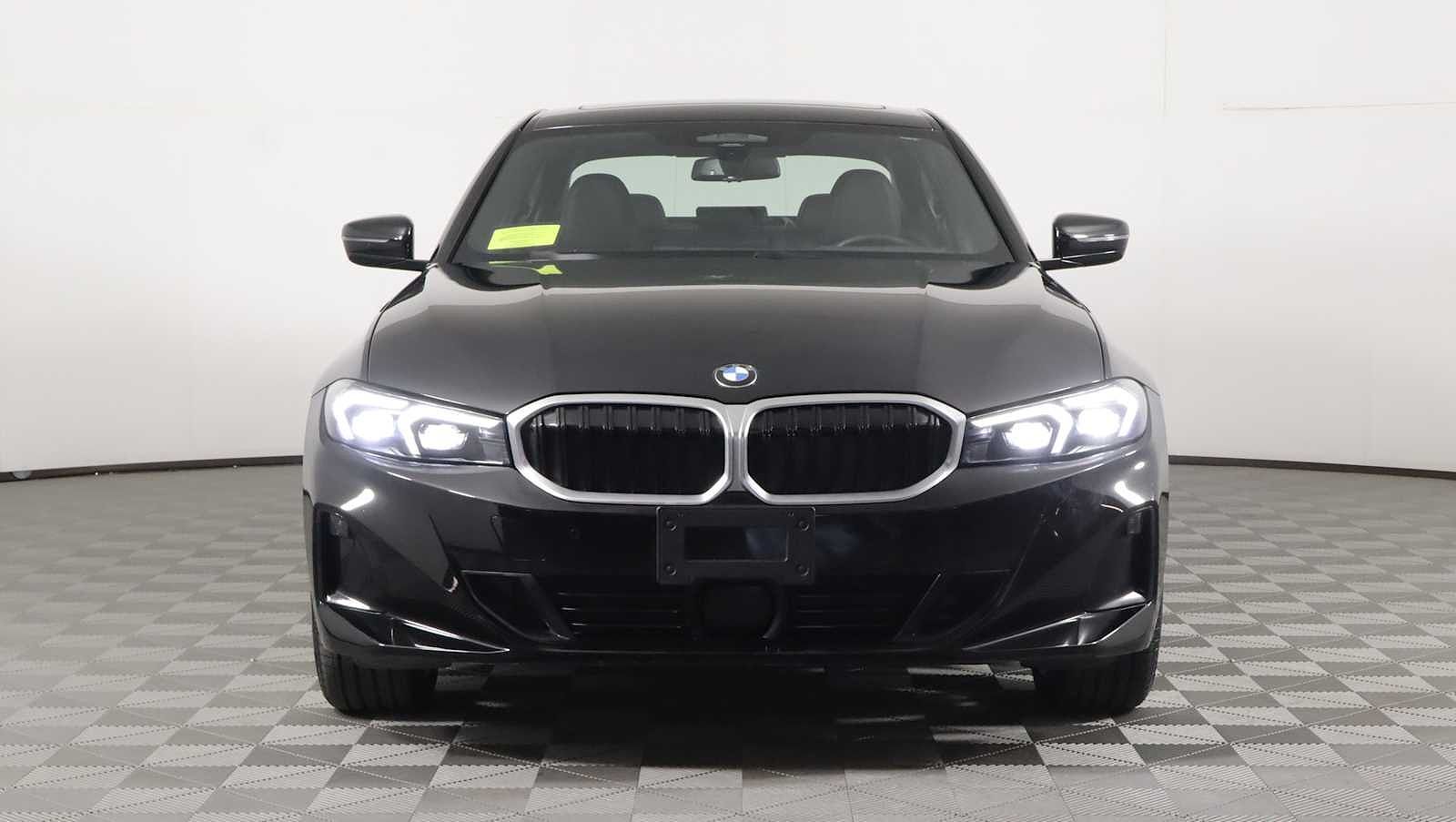 2023 BMW 330i