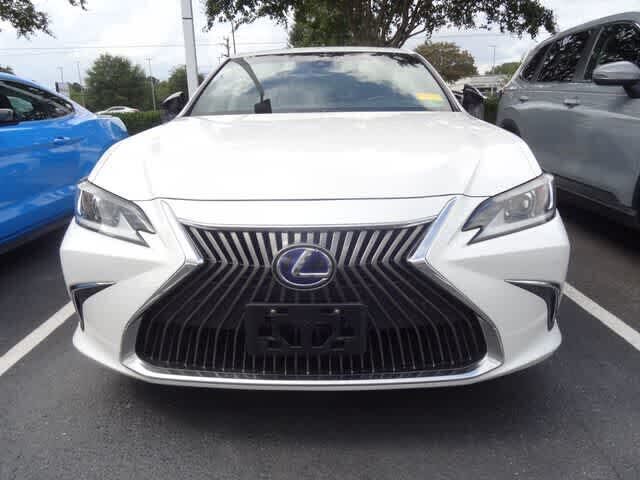 2020 Lexus ES