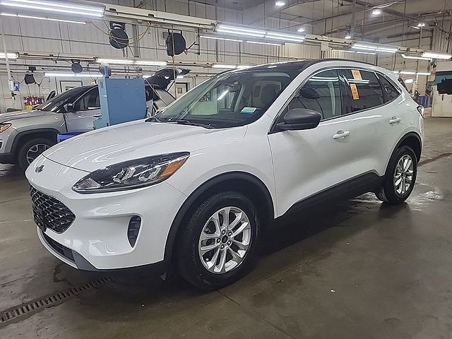 2022 FORD Escape