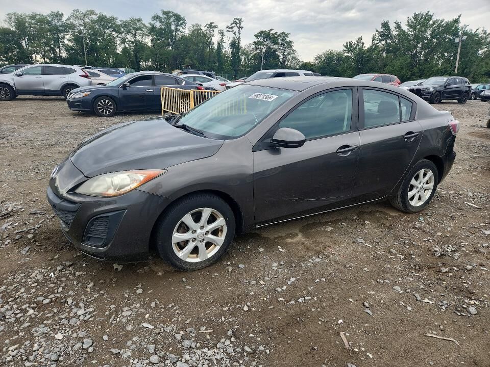 2010 MAZDA Mazda3