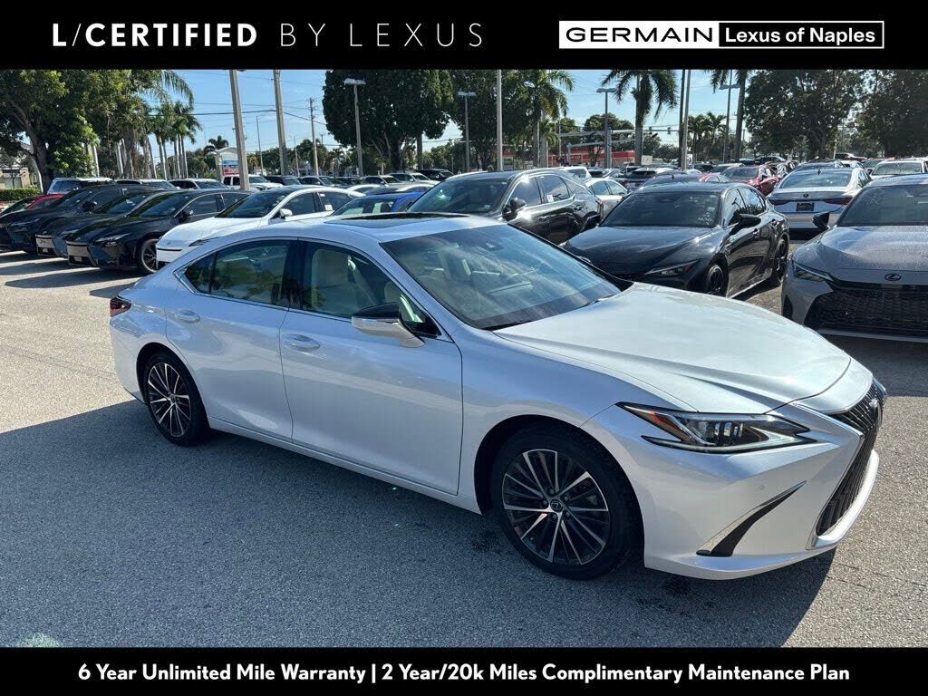 2023 LEXUS ES