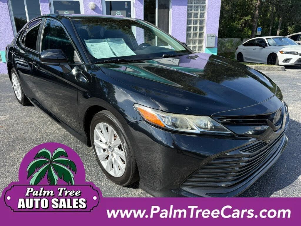 2018 TOYOTA Camry