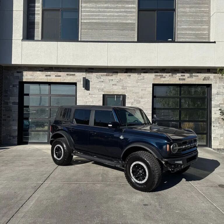 2021 FORD Bronco