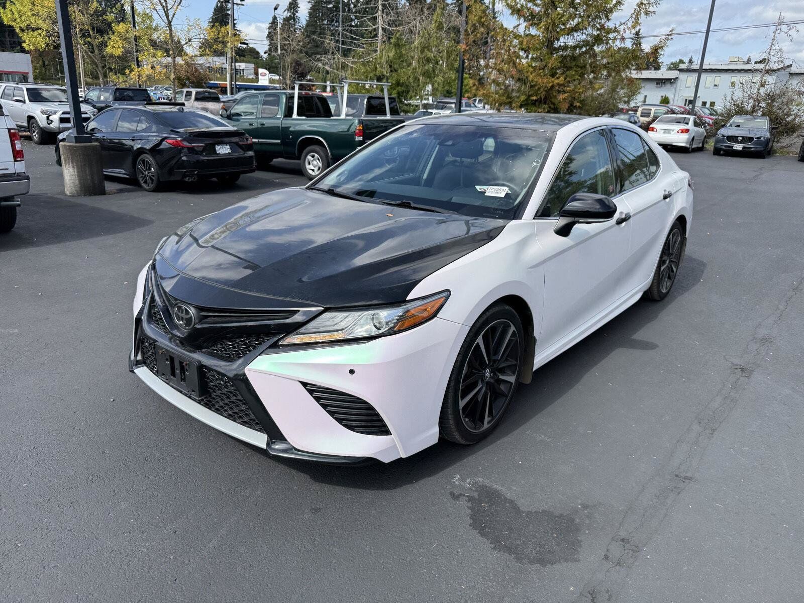 2020 TOYOTA Camry
