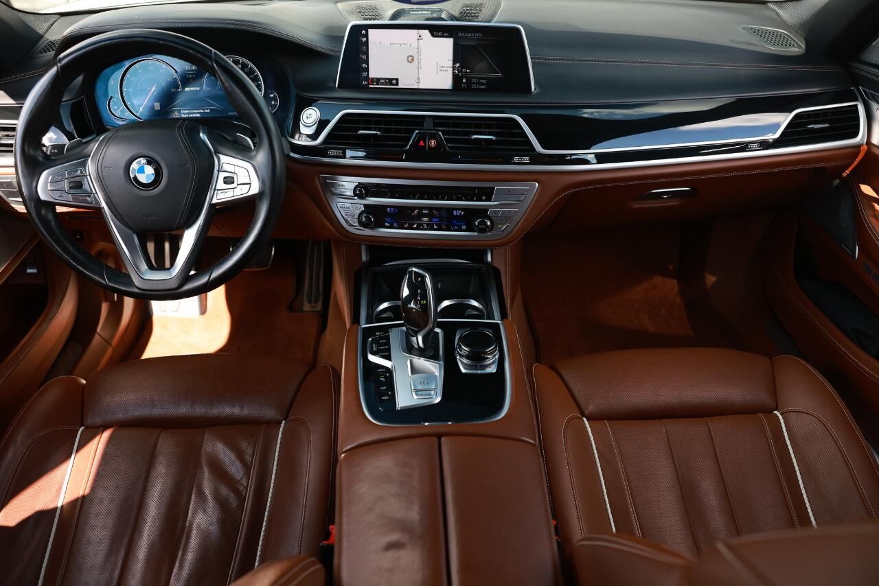 2018 BMW 740e