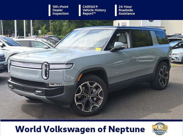 2024 RIVIAN R1S