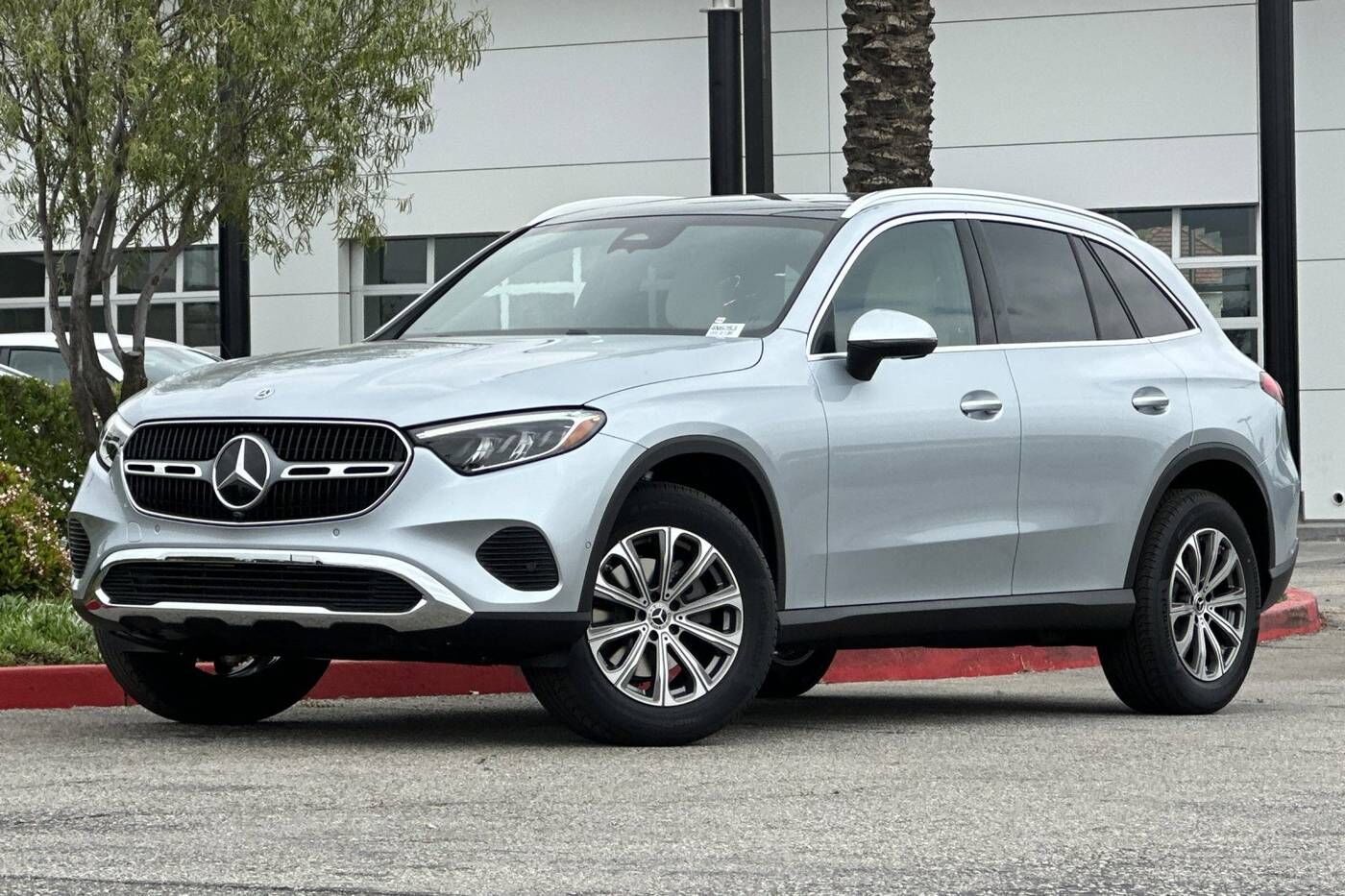 2025 Mercedes-Benz GLC-Class