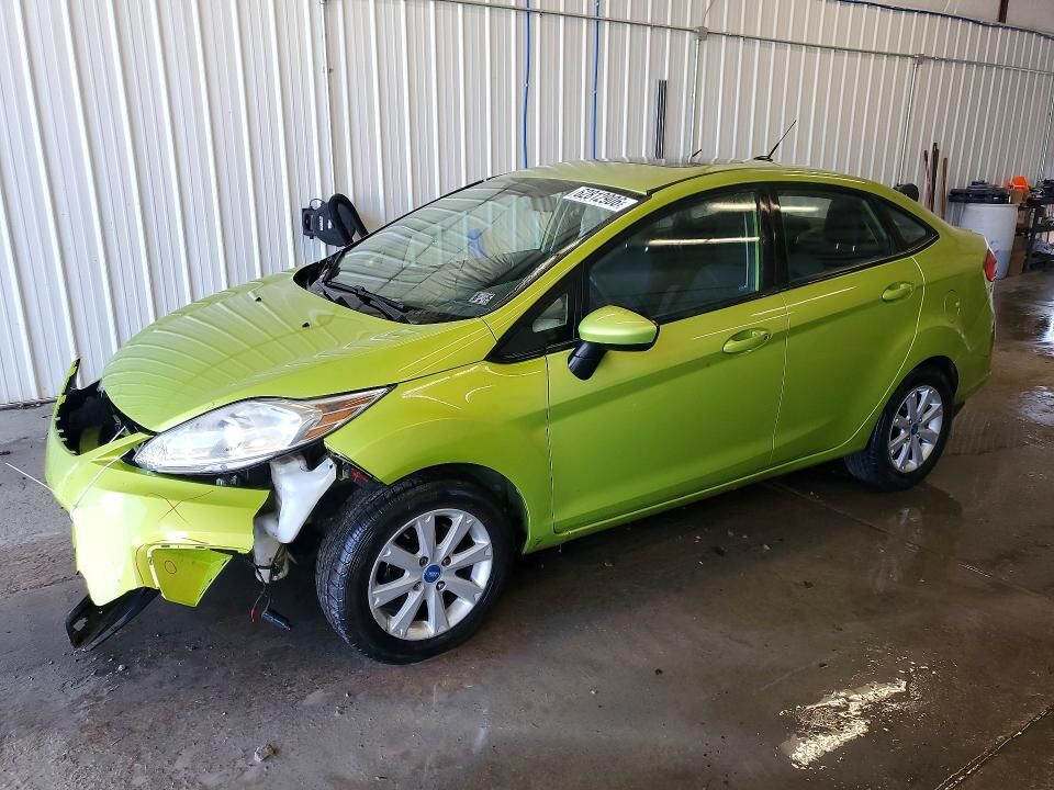 2012 FORD Fiesta