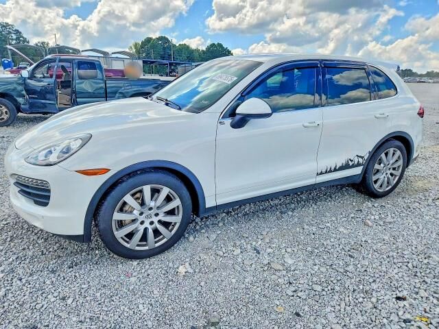 2012 PORSCHE Cayenne