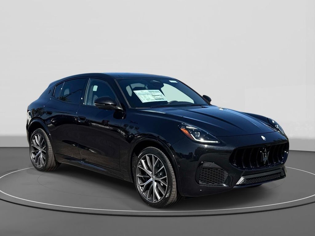 2026 MASERATI Grecale