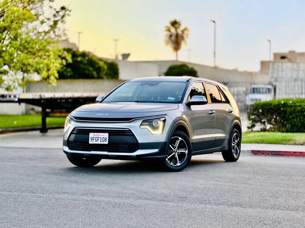 2023 KIA Niro