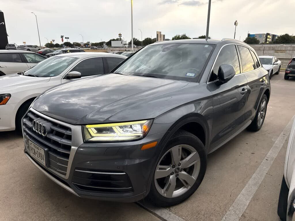 2018 AUDI Q5
