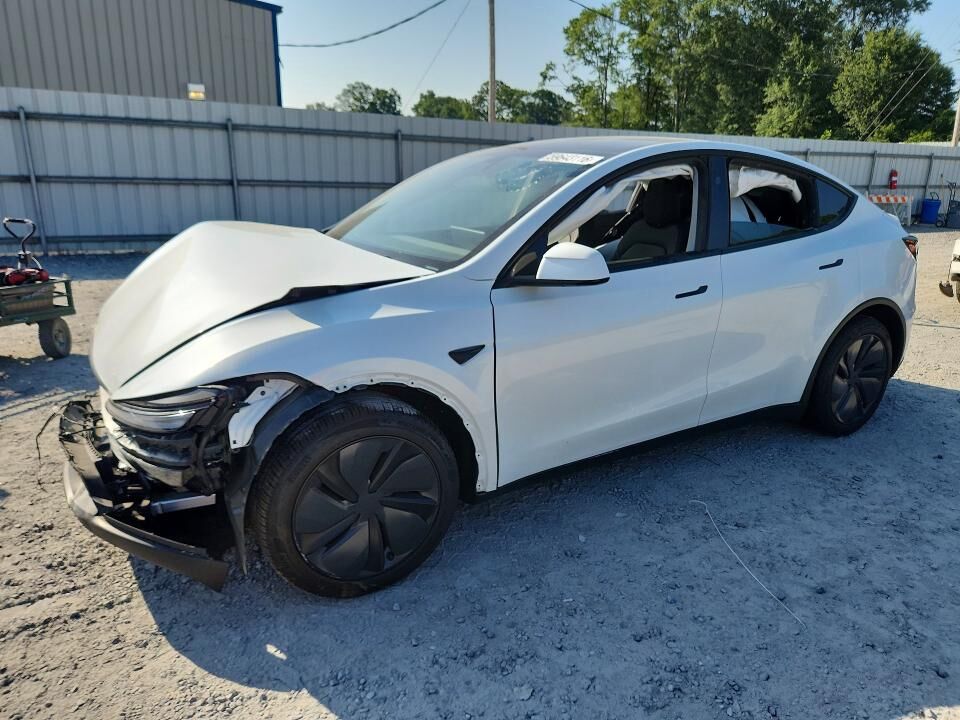 2026 TESLA Model Y