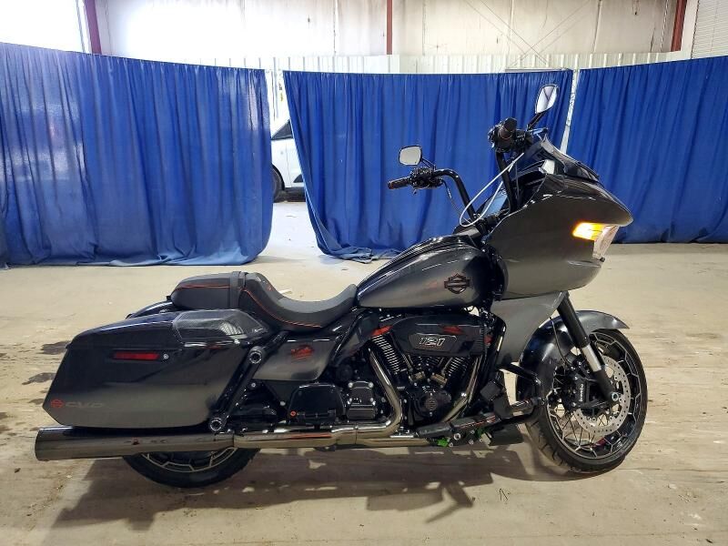 2025 HARLEY DAVIDSON FLTRXSE / CVO Road Glide