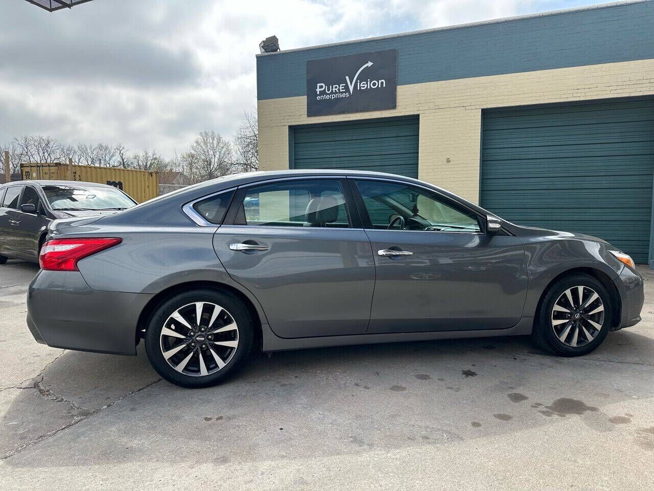2017 NISSAN Altima