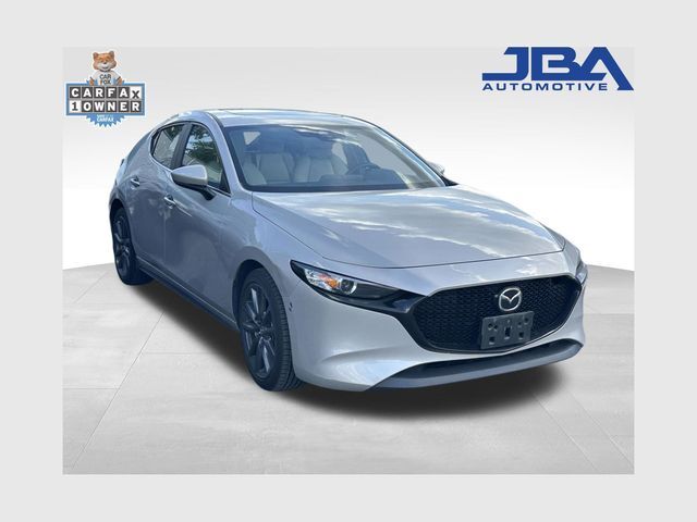 2022 MAZDA Mazda3