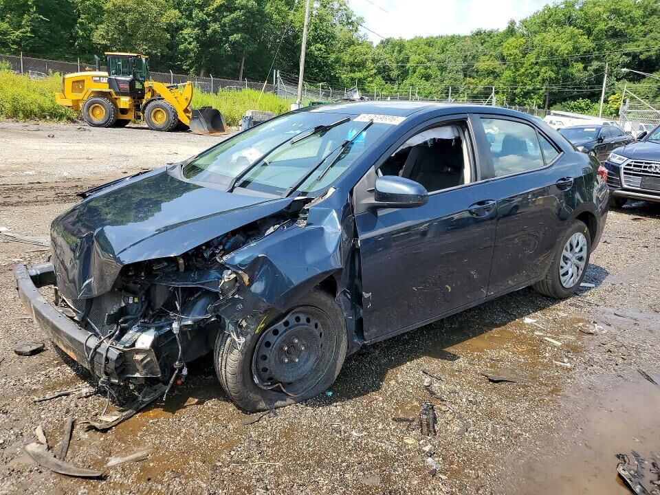 2018 TOYOTA Corolla
